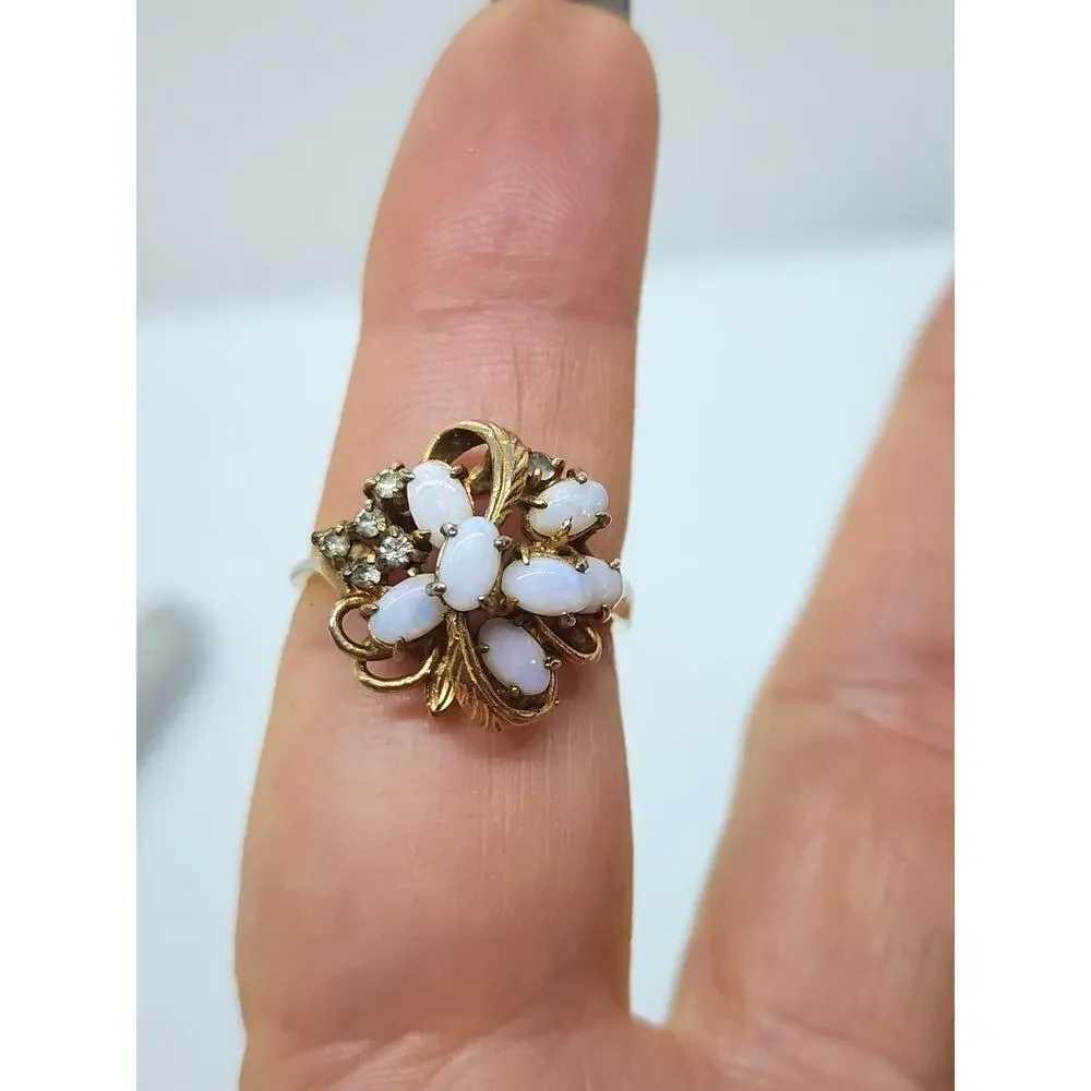Vintage Opalene Rhinestone Cocktail Ring Gold Plated Floral Leaf Cluster Size 9